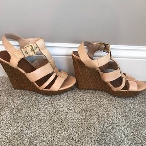 Jessica Simpson wedges
